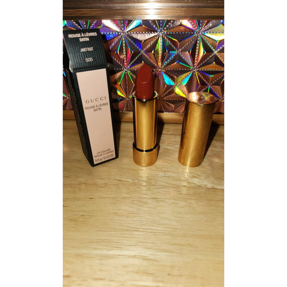 Gucci Rouge a Levres Satin Lipstick Red - Picture 2 of 3